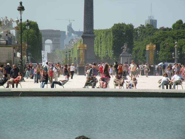  jardin des Tuileries, fontaine , champs Elysées